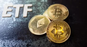 暗号資産ETFに数十億ドルの資金流入、ビットコインが新記録を更新
